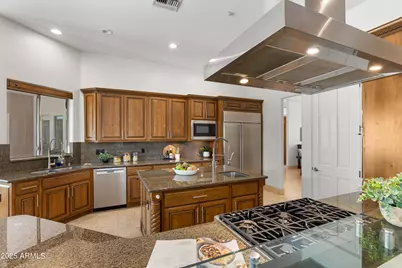 9417 E Charter Oak Drive, Scottsdale, AZ 85260 - Photo 20