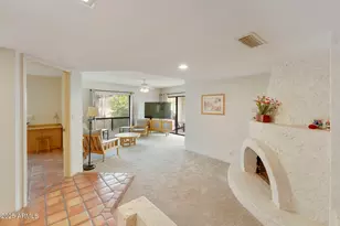 9406 S 47th Pl, Phoenix, AZ 85044 - Photo 2