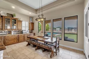 810 W Hidden Vly Dr, Phoenix, AZ 85086 - Photo 12