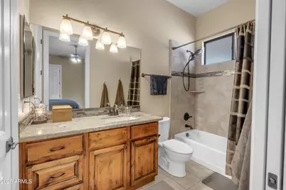 810 W Hidden Valley Drive, Phoenix, AZ 85086 - Photo 26