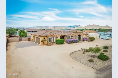 810 W Hidden Valley Drive, Phoenix, AZ 85086 - Photo 2