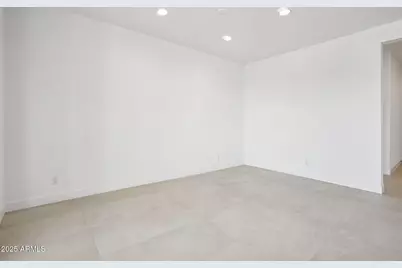 7419 W Oberlin Way, Peoria, AZ 85383 - Photo 8