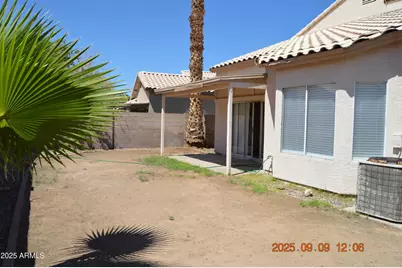 4151 E Silverwood Drive, Phoenix, AZ 85048 - Photo 34