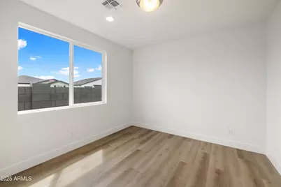 7639 E Louie Lane, Prescott Valley, AZ 86315 - Photo 6