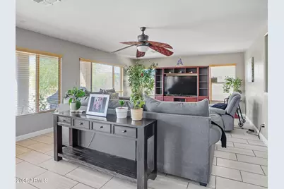 22637 W Kimberly Drive, Buckeye, AZ 85326 - Photo 4