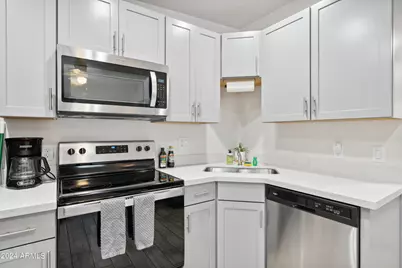 914 S Kenwood Circle, Tempe, AZ 85281 - Photo 24