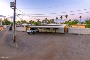 914 S Kenwood Cir, Tempe, AZ 85281 - Photo 38