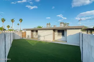 914 S Kenwood Cir, Tempe, AZ 85281 - Photo 42
