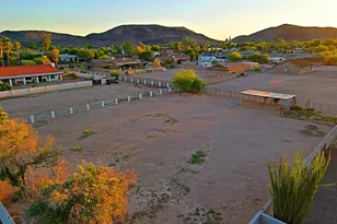 4901 W Soft Wind Dr, Glendale, AZ 85310 - Photo 84