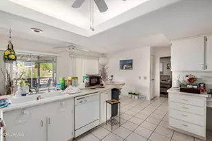 18415 N Palo Verde Dr, Sun City, AZ 85373 - Photo 8