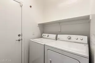 10385 W Robin Ln, Peoria, AZ 85383 - Photo 38