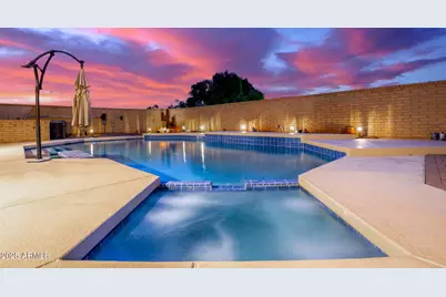 4102 W Acoma Drive, Phoenix, AZ 85053 - Photo 2