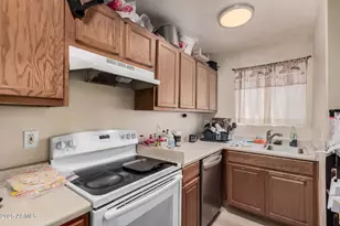 1802 W Sherman St, Phoenix, AZ 85007 - Photo 18