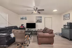 1802 W Sherman St, Phoenix, AZ 85007 - Photo 16