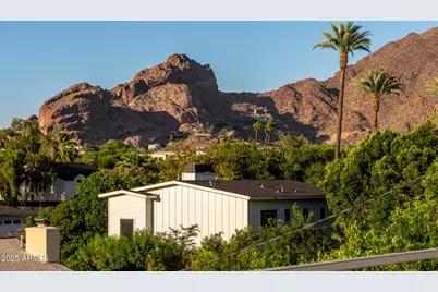 4525 N 40th Street, Phoenix, AZ 85018 - Photo 4