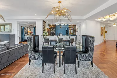 2211 E Camelback Road #902, Phoenix, AZ 85016 - Photo 6