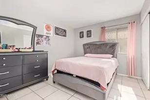 3935 W Charter Oak Rd, Phoenix, AZ 85029 - Photo 14