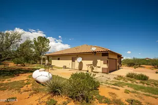 7072 S Ridling Dr, Hereford, AZ 85615 - Photo 8