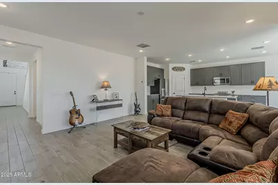 7403 W State Avenue, Glendale, AZ 85303 - Photo 4