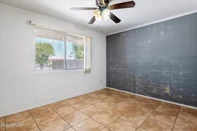 10638 W Alabama Avenue, Sun City, AZ 85351 - Photo 12