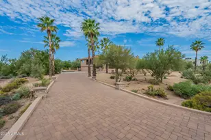 36618 N Wildflower Rd, Carefree, AZ 85377 - Photo 4