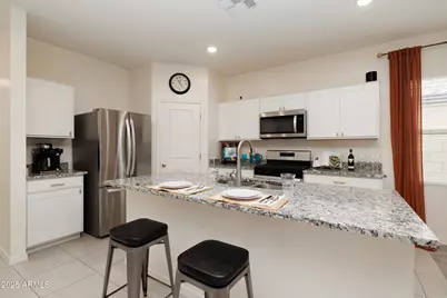 10221 S 57th Drive, Laveen, AZ 85339 - Photo 10