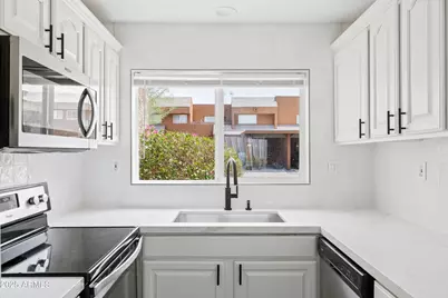 2014 N 51st Way, Phoenix, AZ 85008 - Photo 8