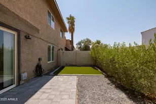 2014 N 51st Way, Phoenix, AZ 85008 - Photo 2