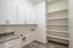 11000 W Cove Dr, Arizona City, AZ 85123 - Photo 24