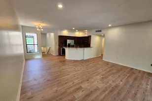 20660 N 40th St, Phoenix, AZ 85050 - Photo 4