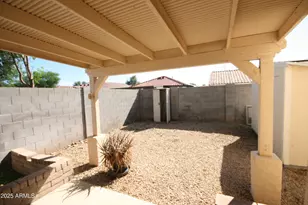 10533 W Louise Dr, Peoria, AZ 85383 - Photo 16