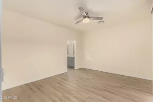 129 W Latona Rd, Phoenix, AZ 85041 - Photo 12