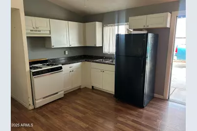 1801 W Carol Avenue #3, Phoenix, AZ 85021 - Photo 4