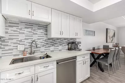 7920 E Camelback Road #409, Scottsdale, AZ 85251 - Photo 6