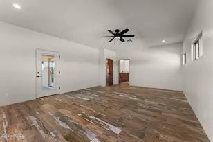 4950 Black Mountain Rd, Wickenburg, AZ 85390 - Photo 20