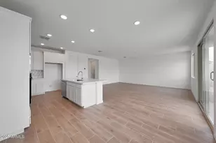 790 W Riparian Dr, San Tan Valley, AZ 85140 - Photo 6