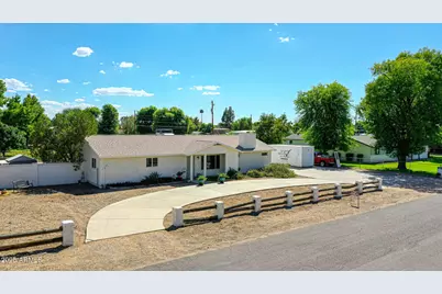 7025 W Country Gables Drive, Peoria, AZ 85381 - Photo 52