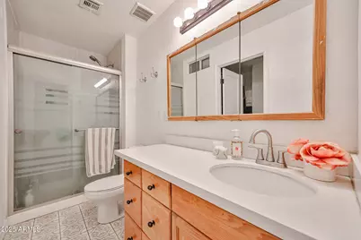 7025 W Country Gables Drive, Peoria, AZ 85381 - Photo 38