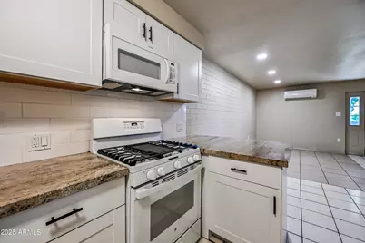 430 W 3rd Street #3, Mesa, AZ 85201 - Photo 8