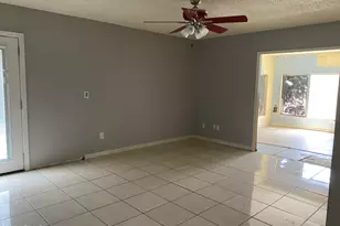 11615 N 39th Dr, Phoenix, AZ 85029 - Photo 16