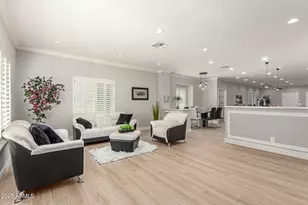 1002 E Medlock Dr, Phoenix, AZ 85014 - Photo 8