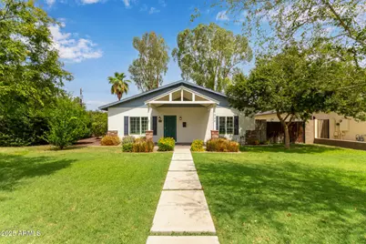 1002 E Medlock Drive, Phoenix, AZ 85014 - Photo 1