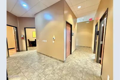 13943 N 91st Avenue #A102, Peoria, AZ 85381 - Photo 2