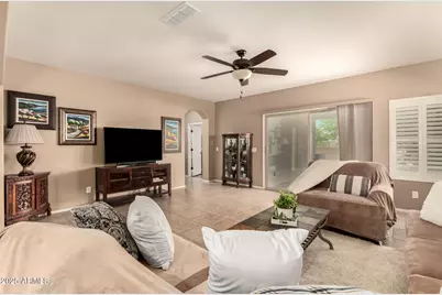 25208 N 108th Lane, Peoria, AZ 85383 - Photo 8