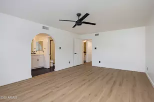 1708 E Solano Dr, Phoenix, AZ 85016 - Photo 12