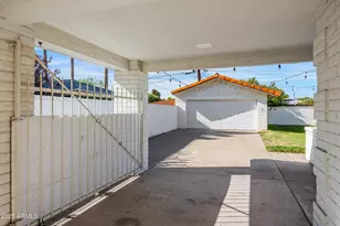 1708 E Solano Dr, Phoenix, AZ 85016 - Photo 32