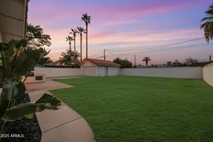 1708 E Solano Dr, Phoenix, AZ 85016 - Photo 38