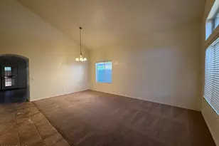 2308 S 66th Ln, Phoenix, AZ 85043 - Photo 4