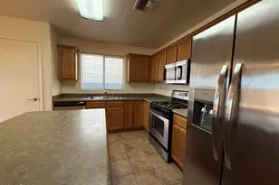 2308 S 66th Ln, Phoenix, AZ 85043 - Photo 6