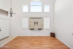 24649 N 35th Dr, Glendale, AZ 85310 - Photo 10